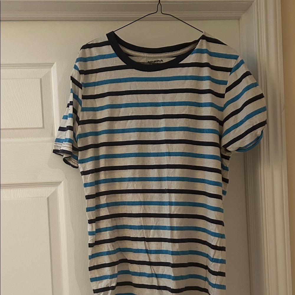 Two T- Shirts, blue n white is Arizona jeans co and the Black Cat is lucky brand